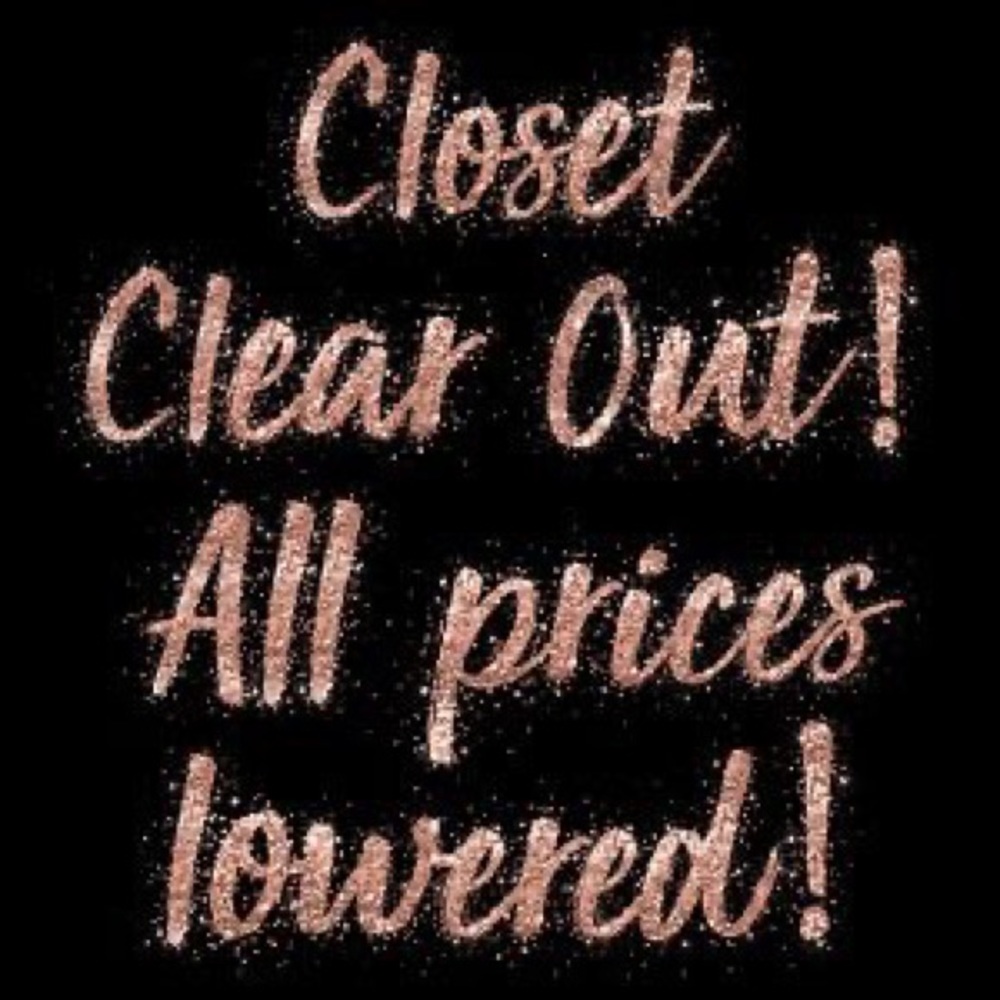 Closet Clear Out! Make an offer!!!!